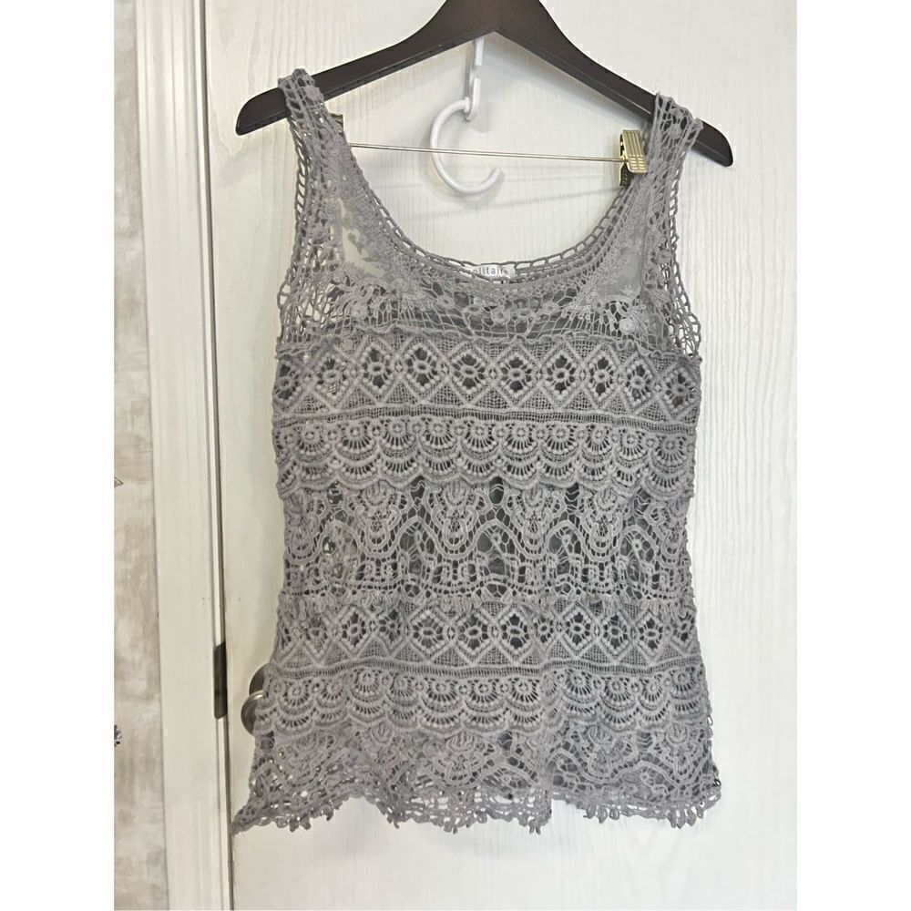 Solitaire Embroidered Blouse 